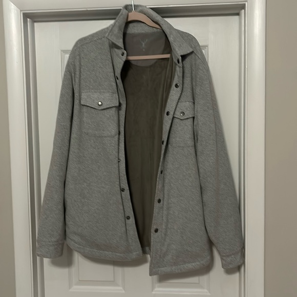 Gray fleece coat - Picture 1 of 3